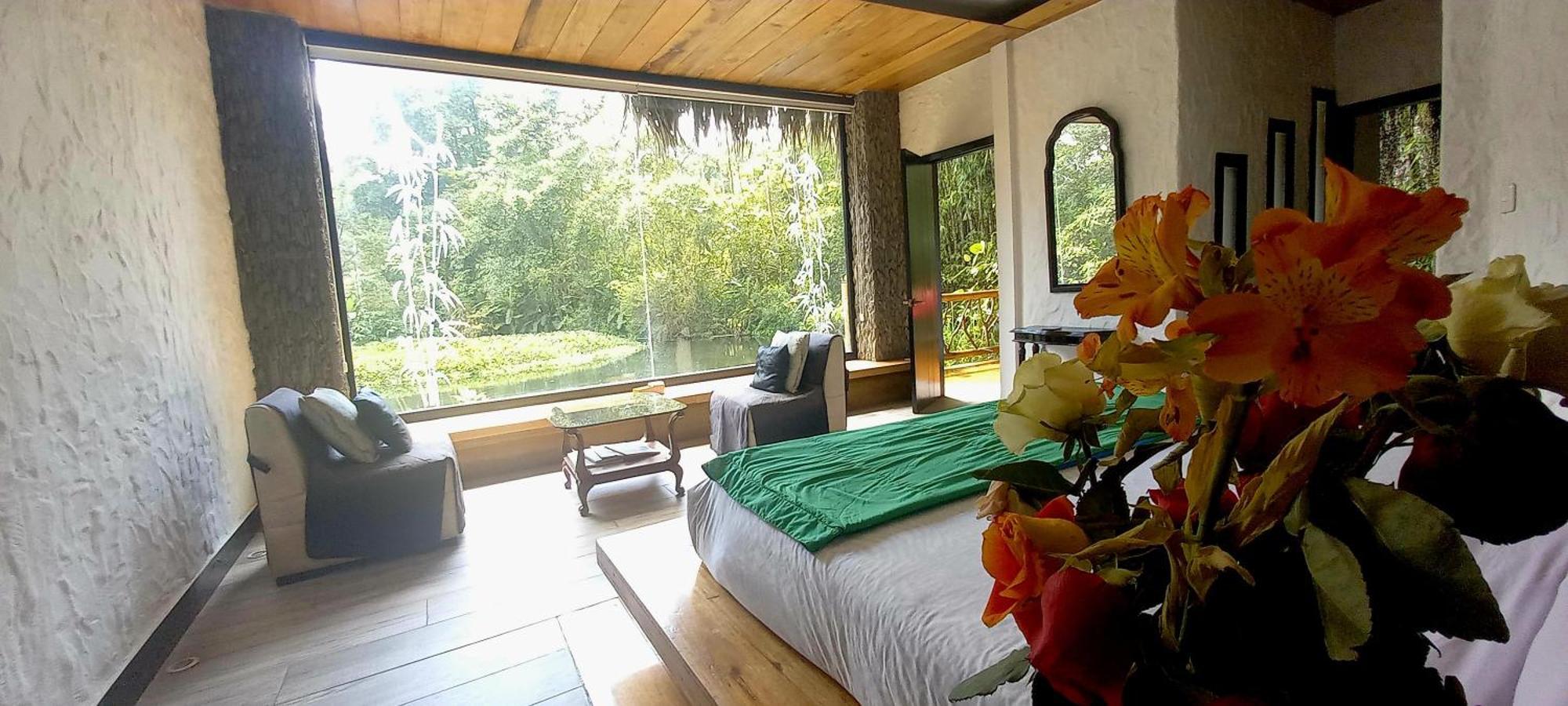 Cantalarana Lodge Mindo Habitación foto