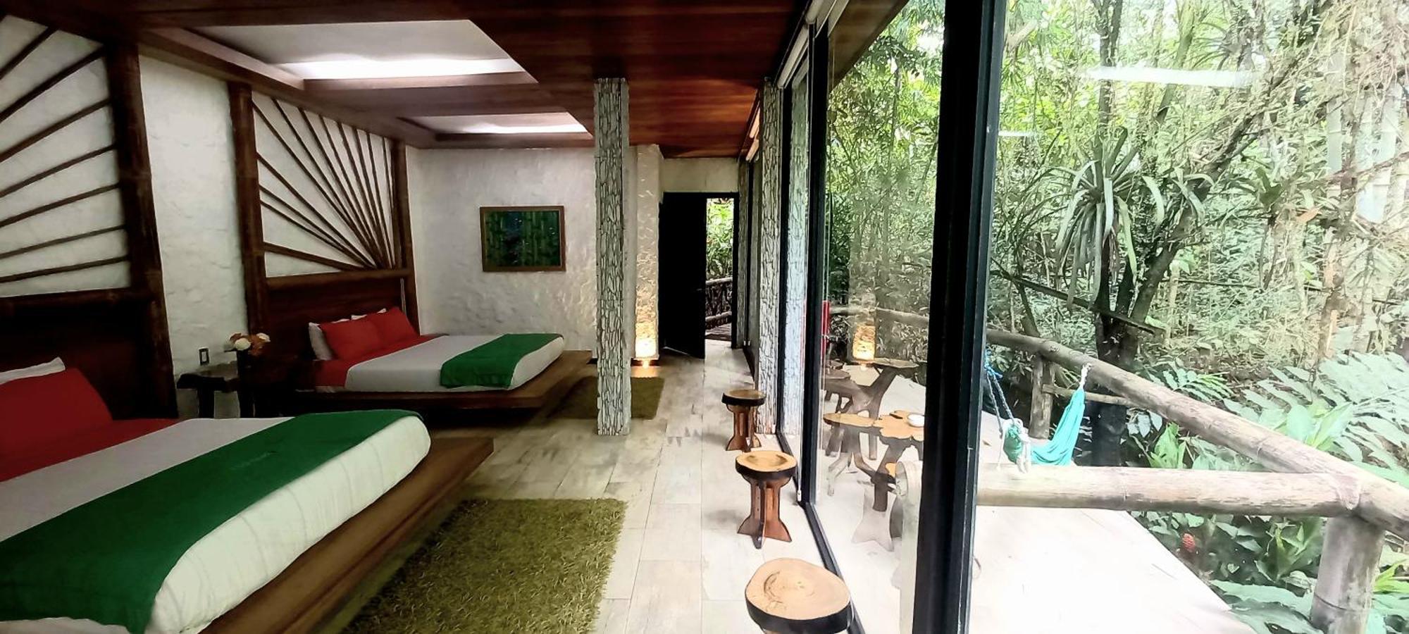 Cantalarana Lodge Mindo Habitación foto
